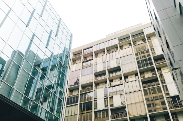 osarugue-igbinoba-fKTL3ZvdKVw-unsplash